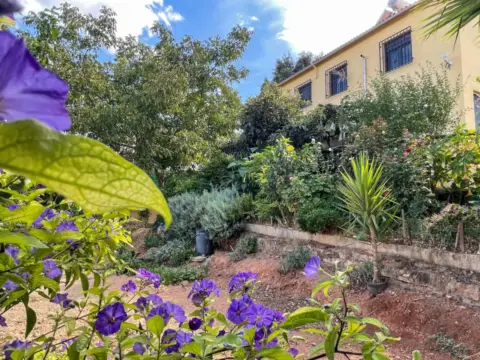 Casa pareada en Iznájar