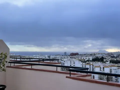 Ático en Altos de Estepona