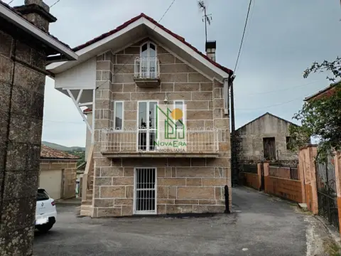 Casa en A Lama