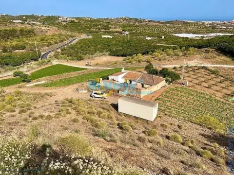 Terreno en , en El Campo, Zona Rural