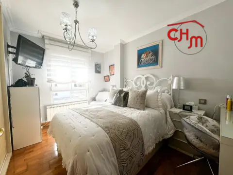 Piso en calle Av Derechos Humano