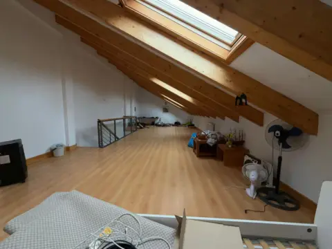 Casa pareada en calle de Eulalia Abaitúa, 14