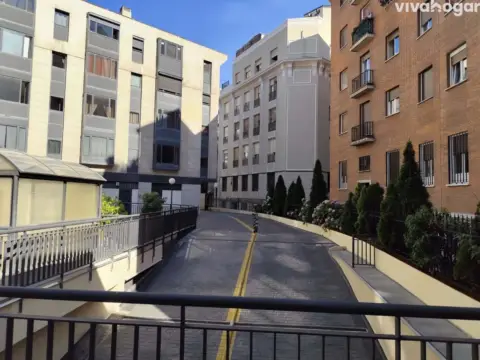 Garaje en calle de Alcántara, 71