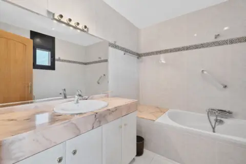 5-bedroom chalet for sale in Els Vilars, Escaldes-Engordany · 60 of 60