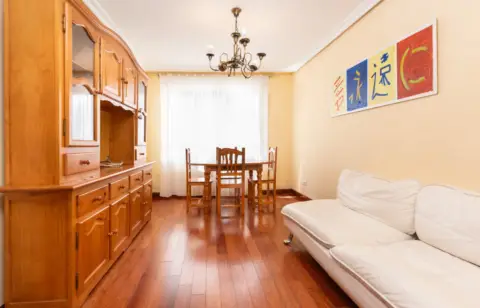 Piso en calle de González Besada, 55