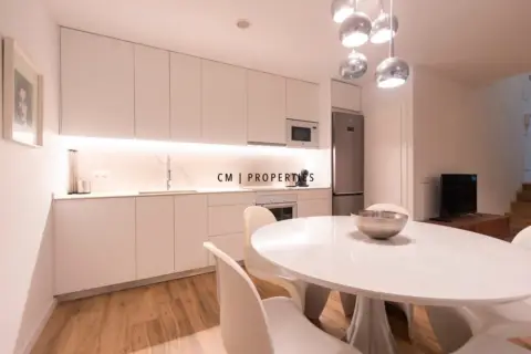 Dúplex en Carrer de la Corona