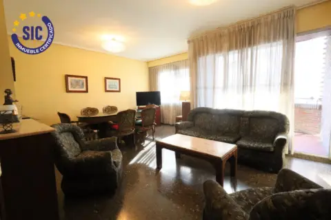 Piso en Avinguda de Sant Josep de la Muntanya