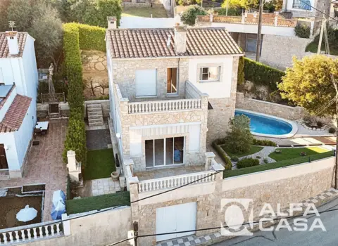 Casa en Fenals-Santa Clotilde
