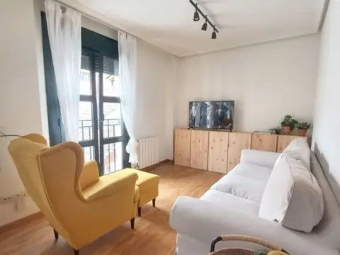 Piso en Plazuela de la Soledad