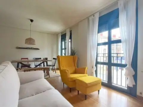 Piso en Plazuela de la Soledad