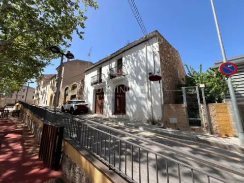 Casa a Corbera de Llobregat