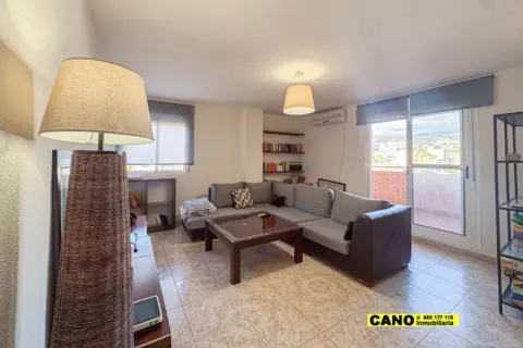 Piso en calle León y Quiroga