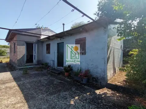 Casa en calle Insua - Paralongas, nº 117