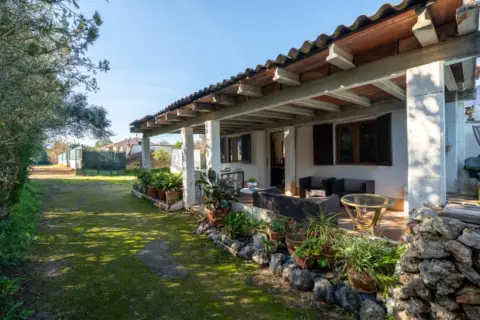 Casa en calle Polígono