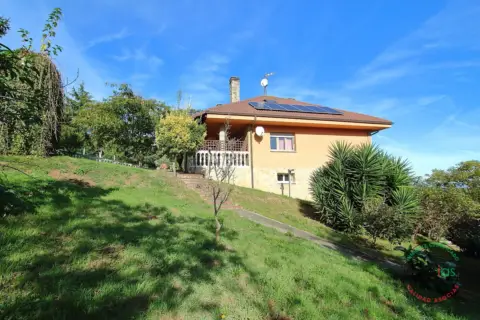 Casa en Camino Piñera de Abajo, 1026