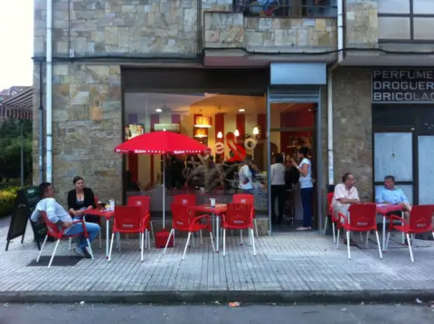 Local comercial en Los Corrales de Buelna