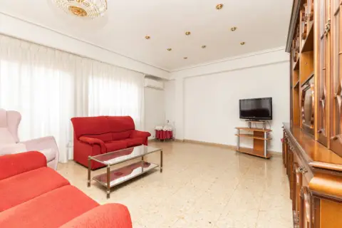 Piso en calle de Buenavista