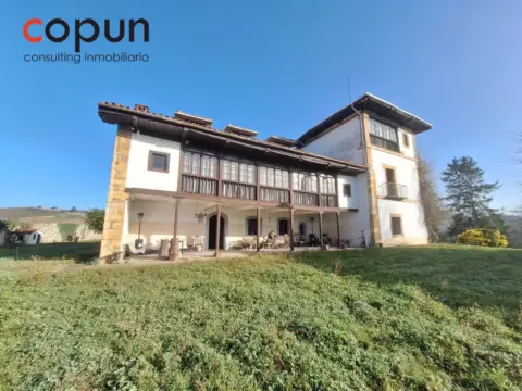 Casa en calle Lugar La Piñera, nº 11