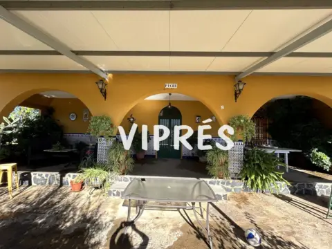 Finca rústica en El Prado