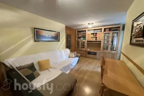 Piso en Avenida de los Príncipes de España, nº .