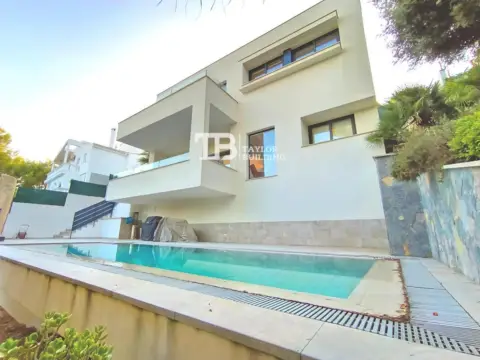 Chalet en Carrer Pinar