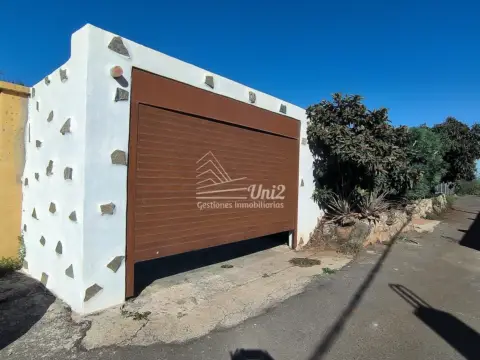 Chalet en calle de los Llanos de San Juan, 10