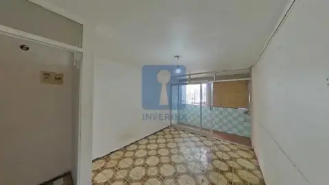 Piso en Llefià-Artigues