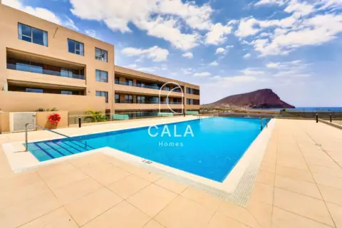 Apartamento en calle Hernán Cortés