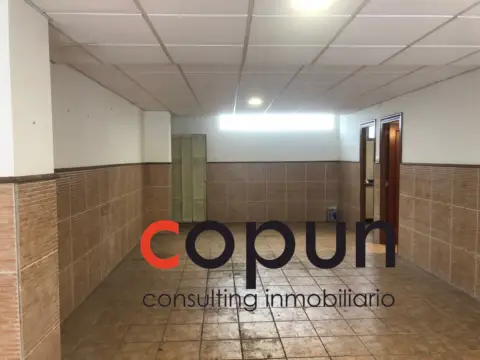 Local comercial en La Corredoría-Prado de la Vega-La Monxina