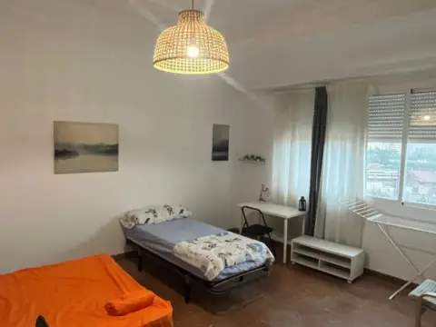 Habitación en Carrer del Doctor Gil i Morte