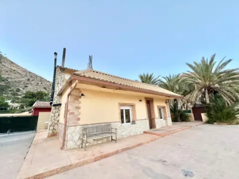 Chalet en Elche