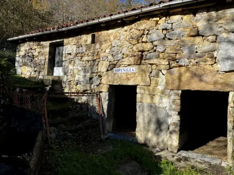Casa en calle Miera, nº Sin Informacion