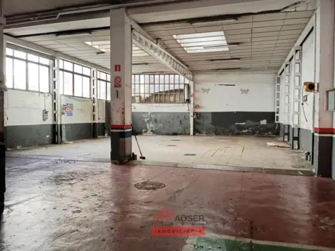 Local comercial en calle de la Madre de Dios