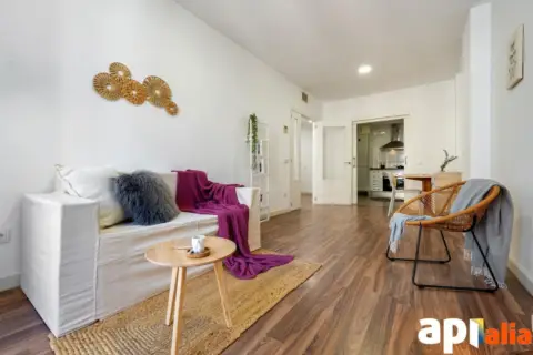 Piso en Carrer de Martí Folguera, 33