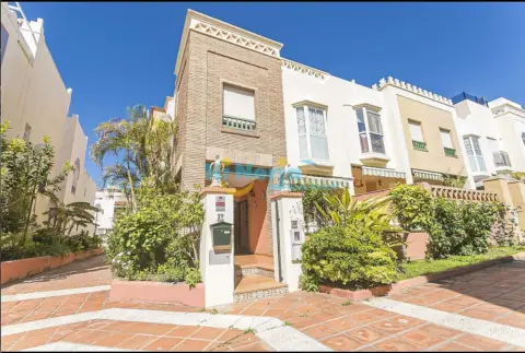 Casa en , en El Centro, Cerca del Mar