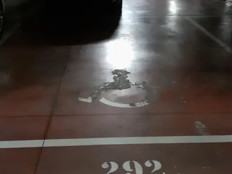 Garaje en Pumarín-Teatinos