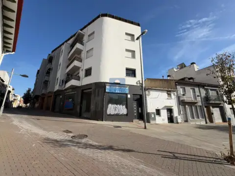 Local comercial en Col·legis Nous