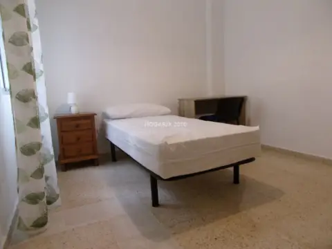 Piso en Reina Victoria-Matadero
