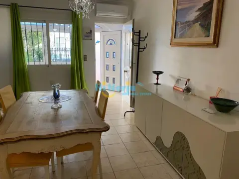 Casa adosada en Centro