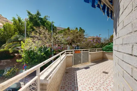 Casa en El Esparragal