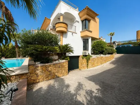 Casa en Carrer de Santa Maria, nº Sin Informacion