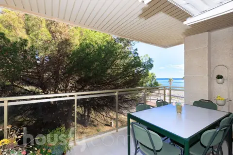 Piso en calle Carrer de La Baixada Platja Cristall, nº .