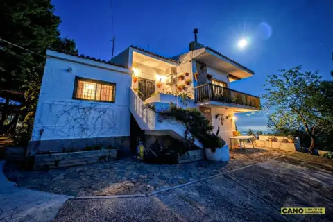 Casa en calle los Peñascales Sn