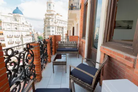 Piso en Plaza del Ayuntamiento