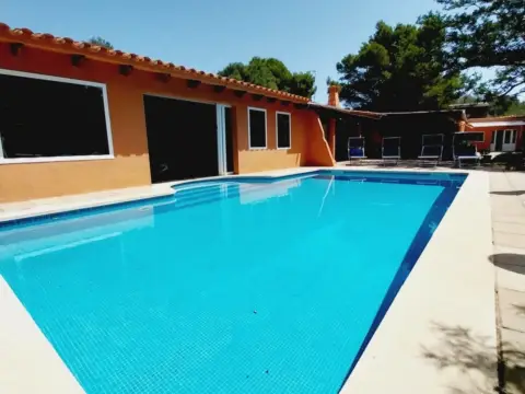 Finca rústica en Camí de Baix, 11
