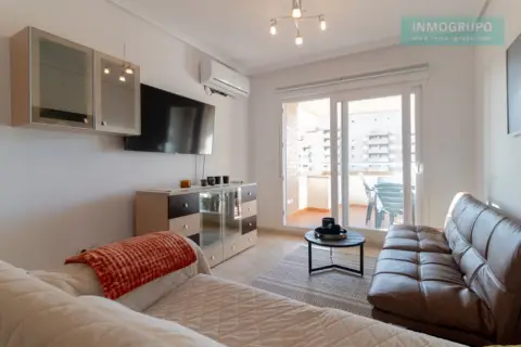 Piso en Avenida de la Central, 58