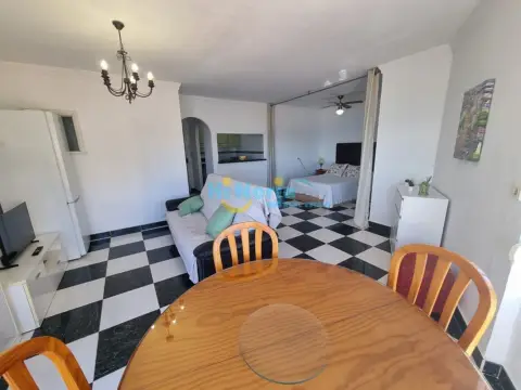 Apartamento en , 1A.Línea de Playa, Zona de Playa, en El Centro, Cerca del Mar, Cerca del Puerto, Zona Comercial, Z