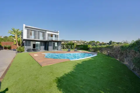 Casa en Camí del Transformador