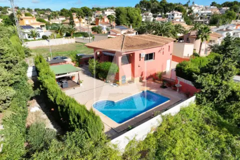 Chalet en Calpe Urbanizaciones