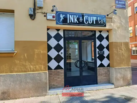 Local comercial en Avenida del Club Deportivo